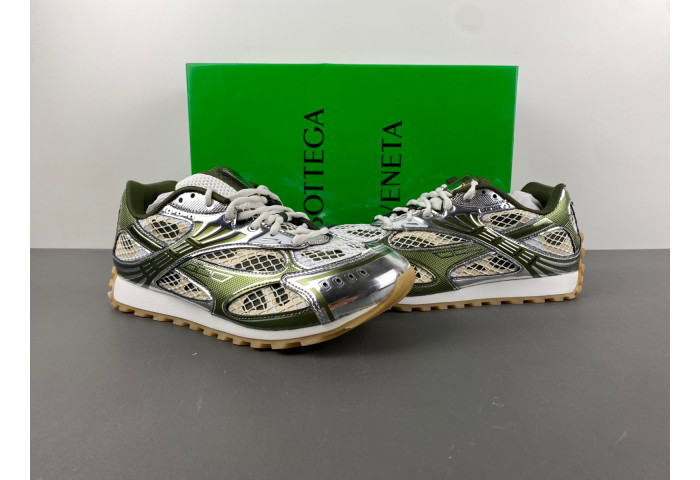 Bo*te*ga ve*ne*ta orbit sneaker