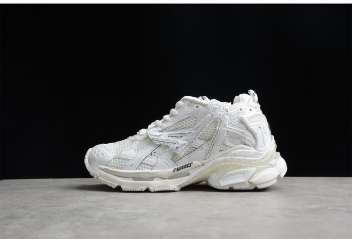 Ba*len*cia*ga runner trainer