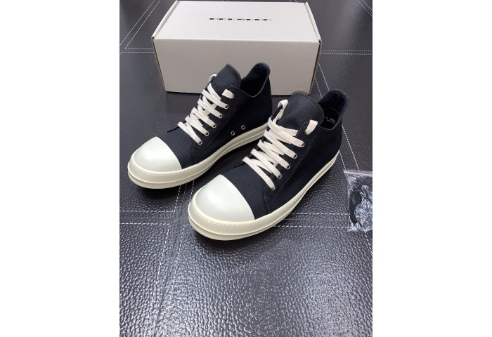 RICK OWEN.S SNEAKER