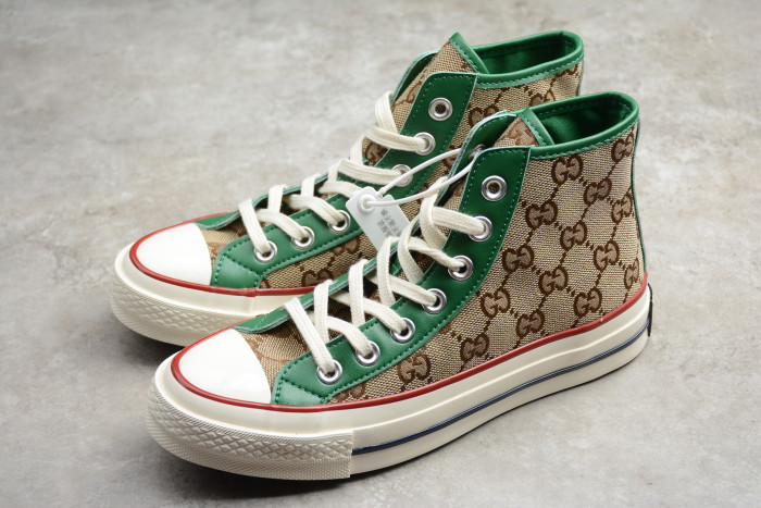 GC * CONVERSE SNEAKER