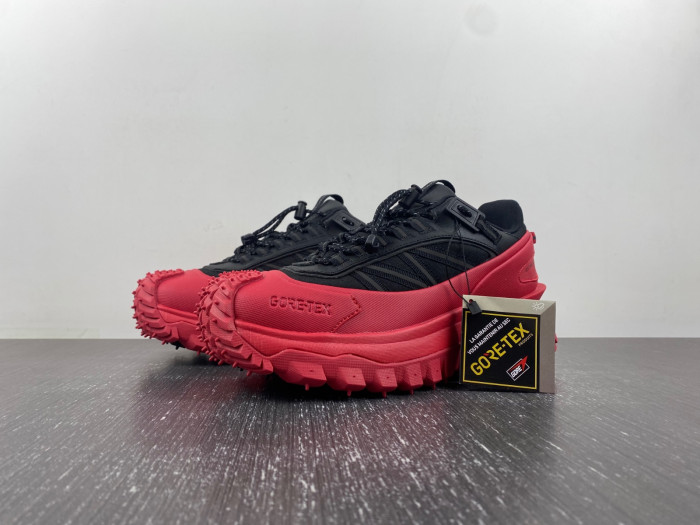 Moncler Trailgrip GTX Black Red