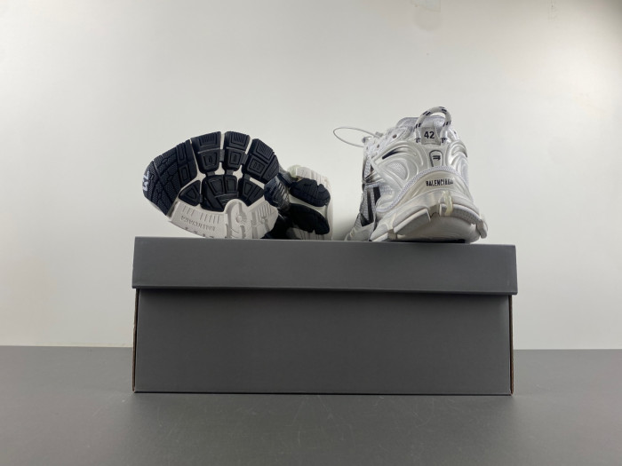 Ba*len*cia*ga runner 772774-wrung-9010