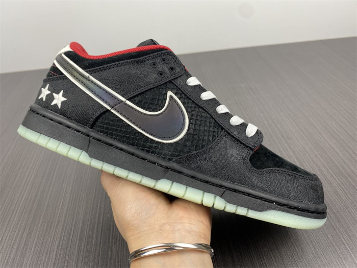 Nike SB Dunk Low LPL League of Legends DO2327-011