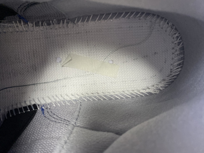 Jordan 3 Retro Varsity Royal Cement CT8532-400