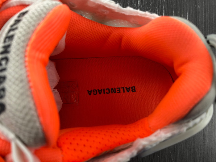 Ba*len*cia*ga 7.0 677403-w1rb2-2115