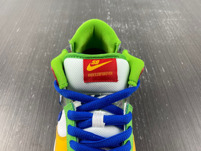 Nike eBay x SB Dunk FD8777-100