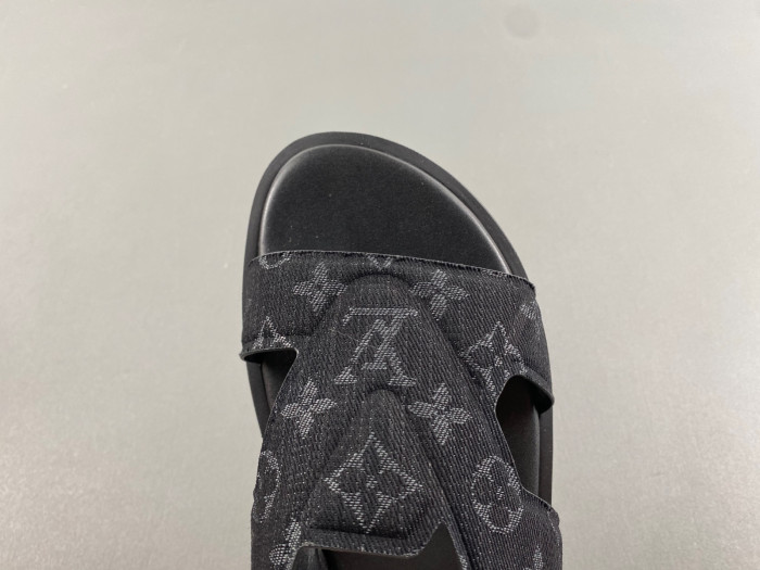 LV Loupe Vulttou Miami