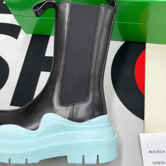 Bo*te*ga ve*ne*ta boots