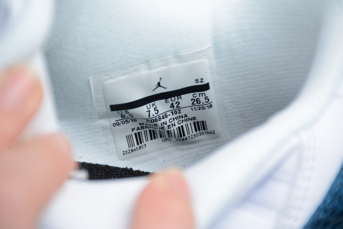 Jordan 11 Retro Low Snake Navy (2019) CD6846-102