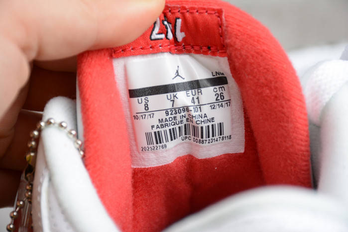 Jordan 3 Retro Free Throw Line White Cement 923096-101