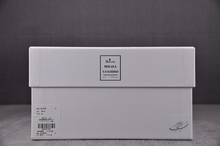 Ma*s*n mihara yasuhiro sneaker